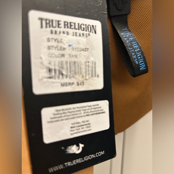 True Religion NWT Men’s Brown Sling Back Crossbody Bag - Picture 6 of 6